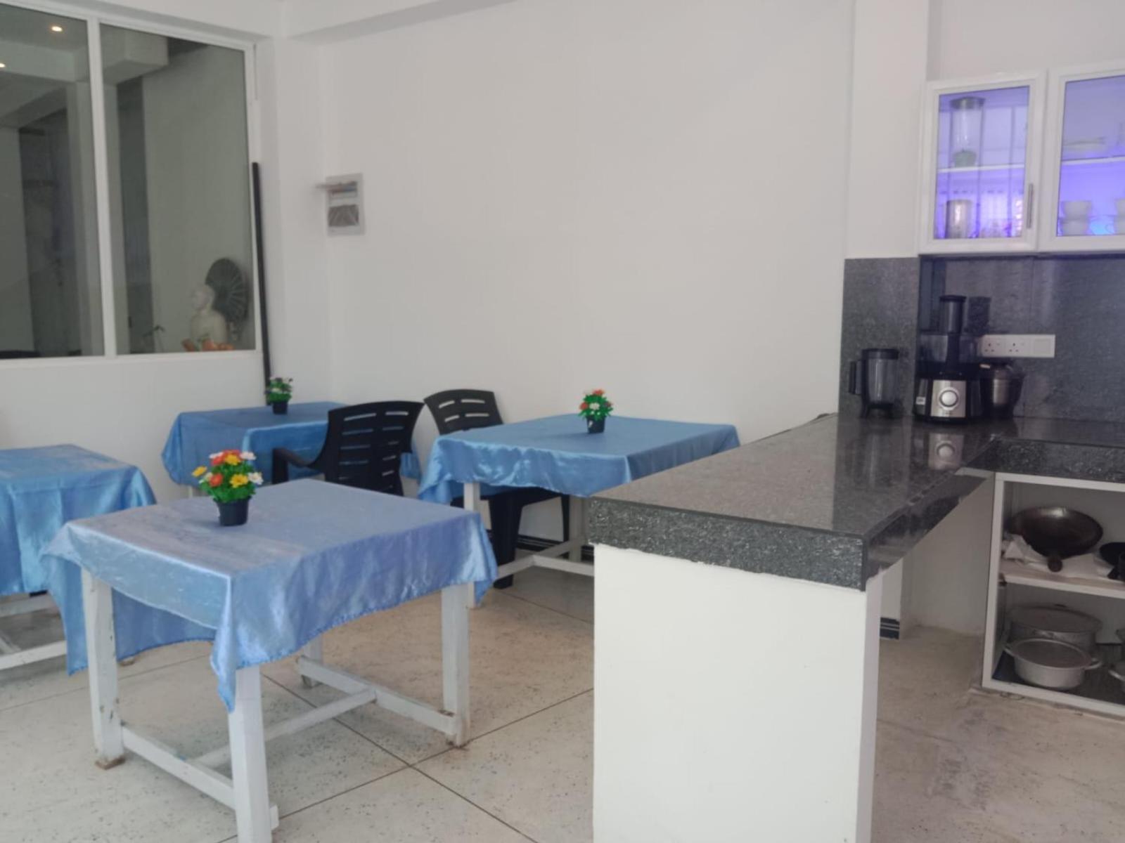 Moon Light Guest Bed & Breakfast Mirissa Luaran gambar