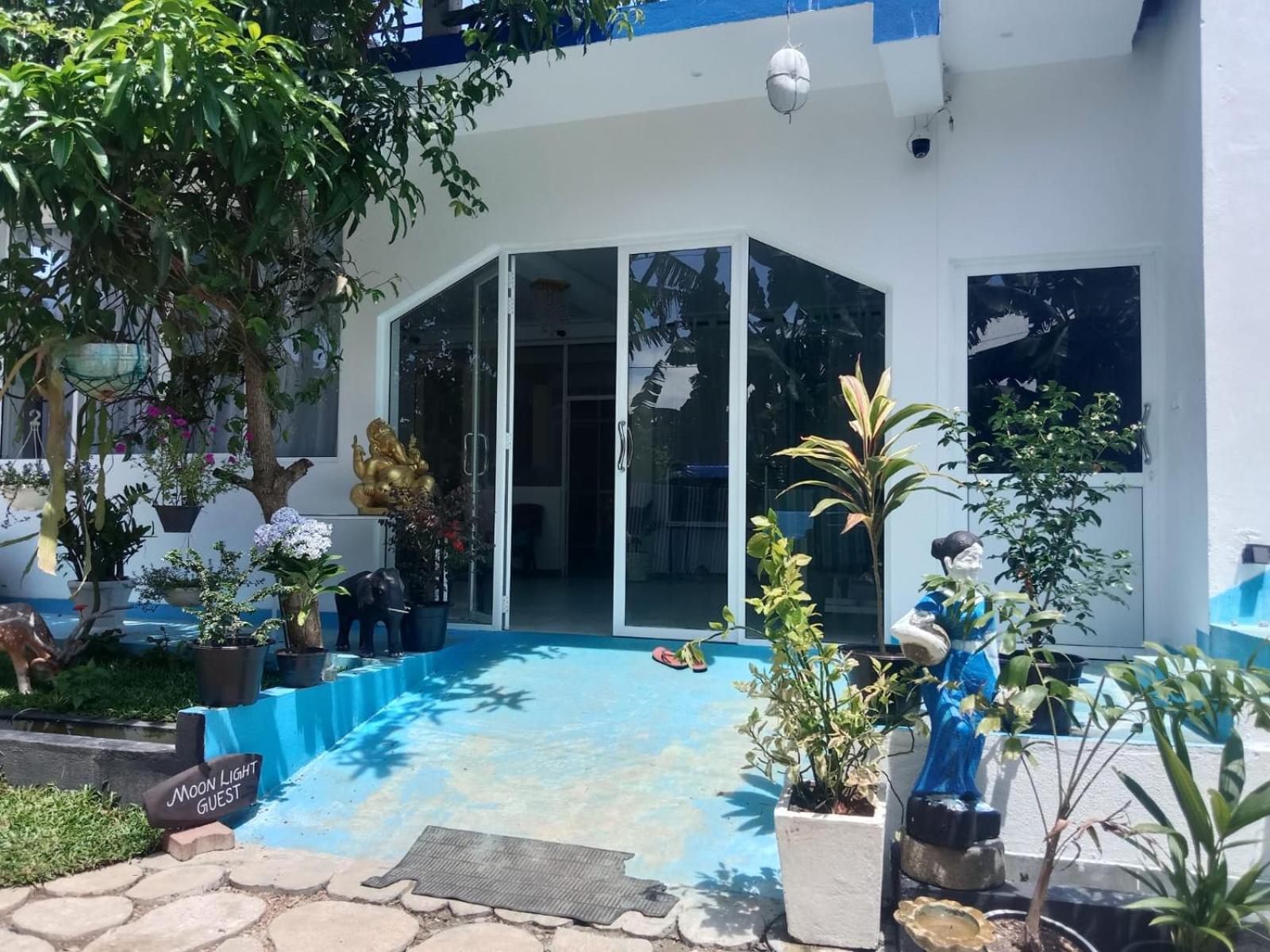 Moon Light Guest Bed & Breakfast Mirissa Luaran gambar