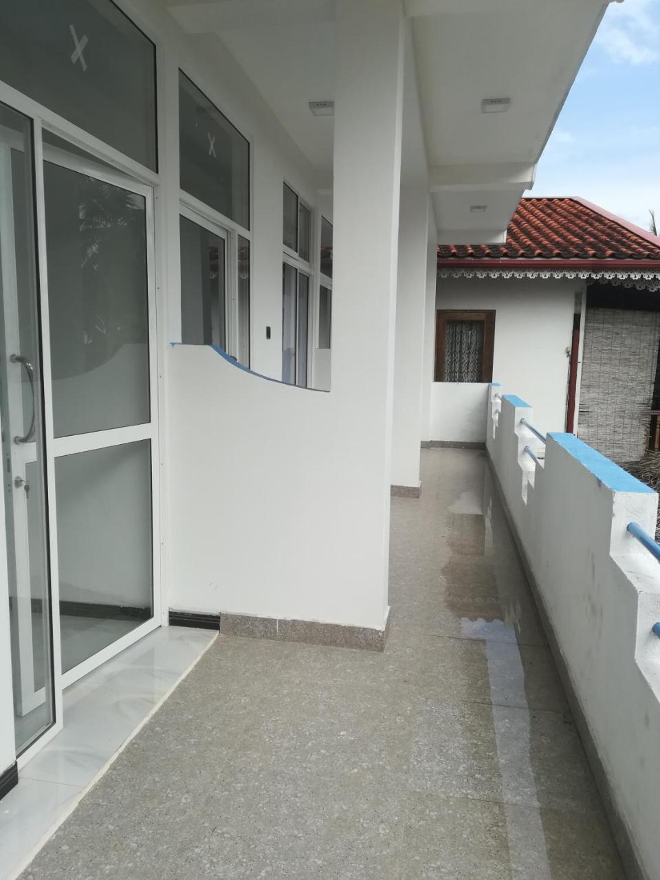 Moon Light Guest Bed & Breakfast Mirissa Luaran gambar
